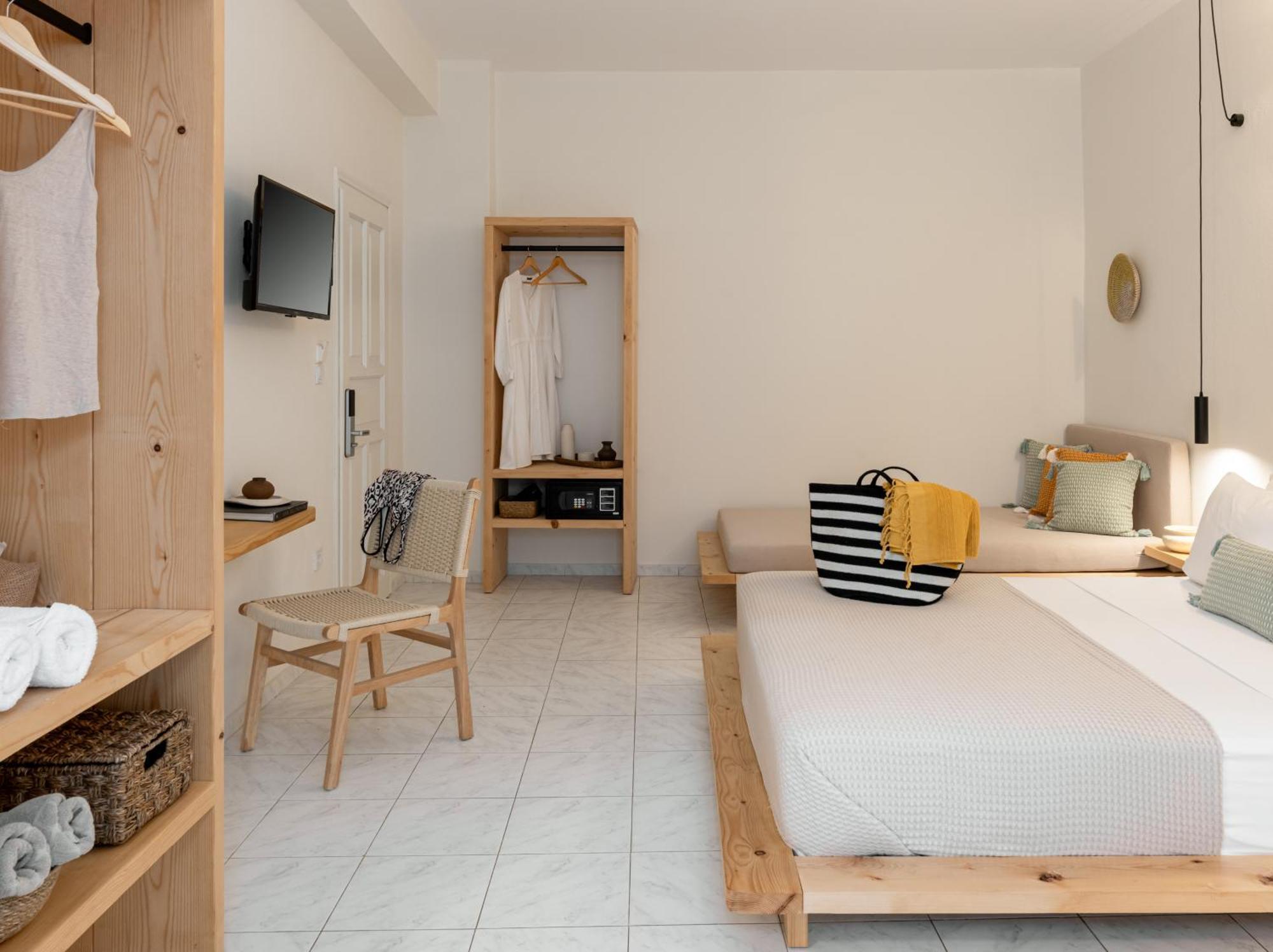 Capella Skiathos, Town ภายนอก รูปภาพ
